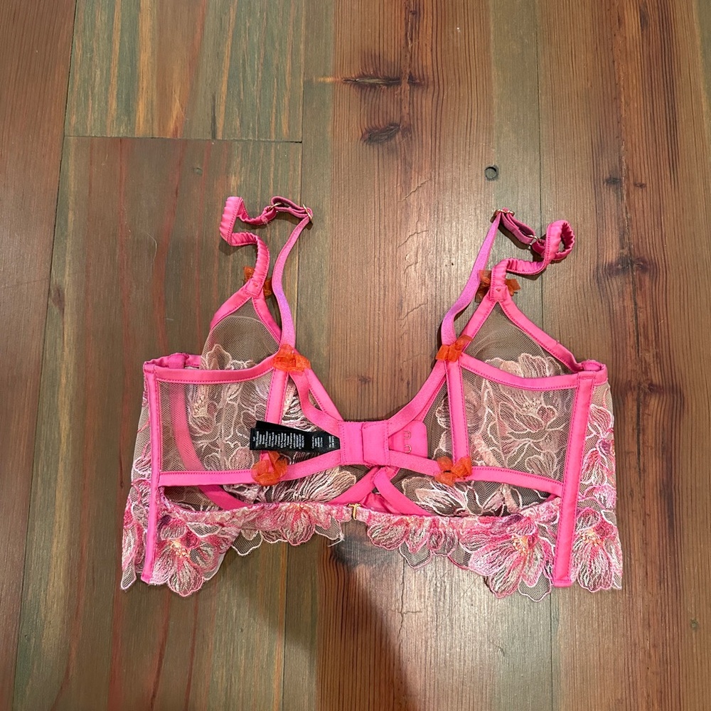 For Love & Lemons Hibiscus Embroided Underwire Bra Pink Floral 34C - Picture 4 of 5